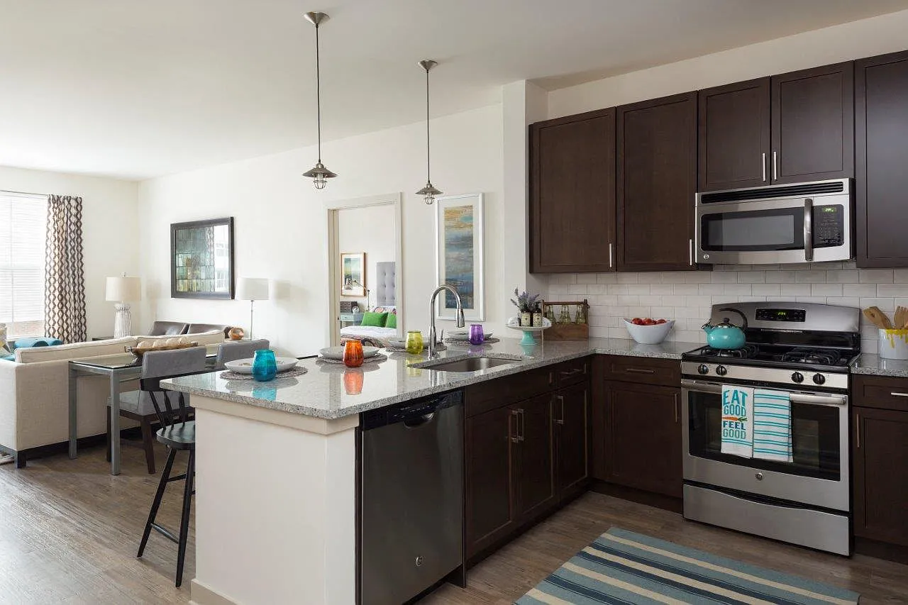 1 Kennedy Flats Apartments — Photo 4
