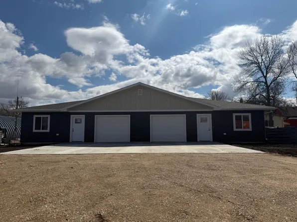 115 4th ST SW, 115 4th St SW #3, Watertown, SD 57201