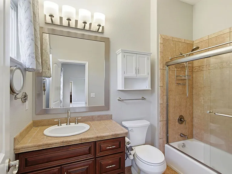 1367 Ramon Dr — Photo 14