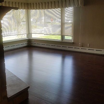 4th image of 233 Bedford St