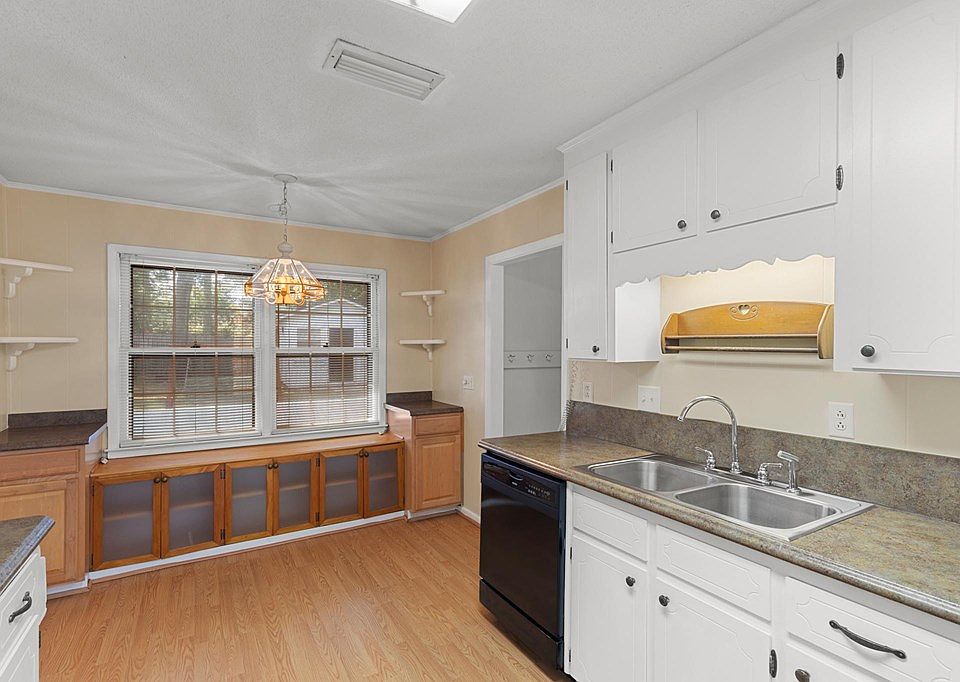 214 Meadowbrook Dr, Dothan, AL 36303 Zillow