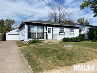 939 39th Ave, East Moline, IL, 61244