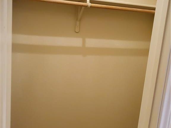 4th image of 6545 Mundo Dr