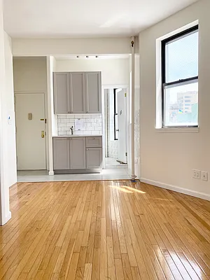 Rented by Oxford Property Group | media 1