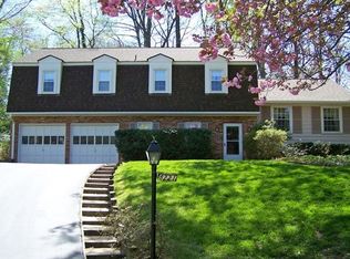 8221 Kay Ct, Annandale, VA 22003