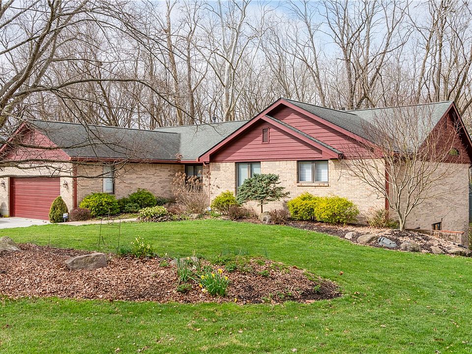1st image of 6485 Landsend Ct