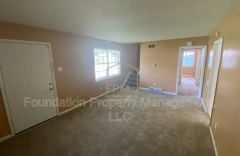 3425 Ladue St — Photo 4