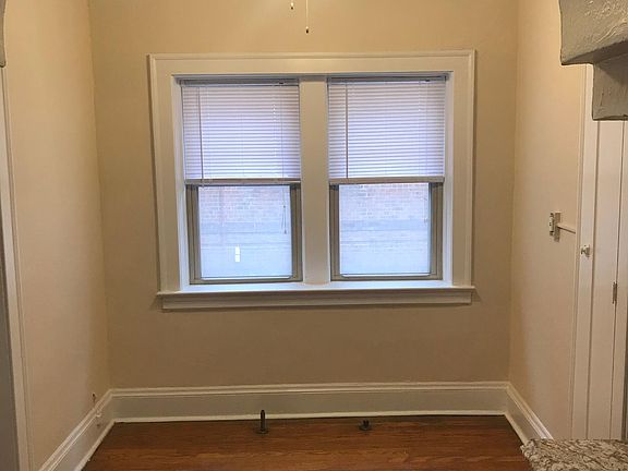 5th image of 12039 Edgewater Dr Floor 1