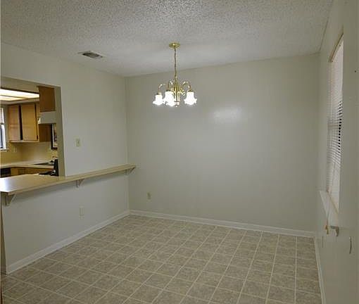 5th image of 8912 Circle Dr Unit D