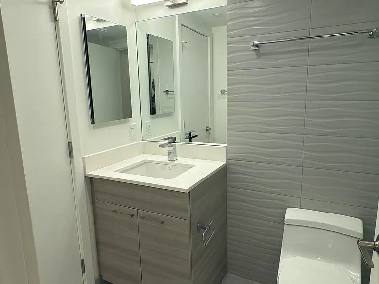 1077 Commonwealth Ave #448D — Photo 21