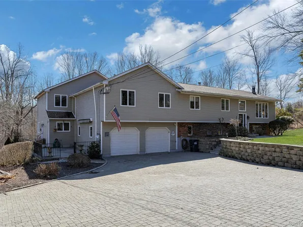 204 Cherry Hill Road, Carmel, NY 10512