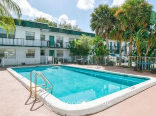 7777 Pines Blvd APT 105, Hollywood, FL 33024