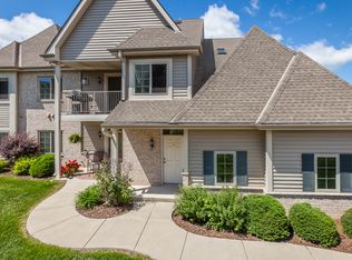 1357 Rose Ct APT 23, Waukesha, WI 53186