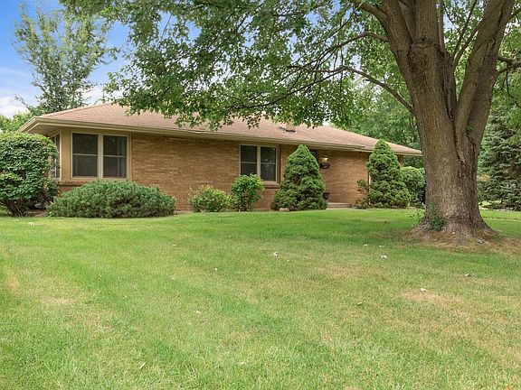 2nd image of 615 Westshire Dr