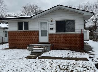 23520 Columbus Ave, Warren, MI 48089
