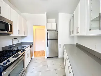 Rented by Bruma Realty LLC