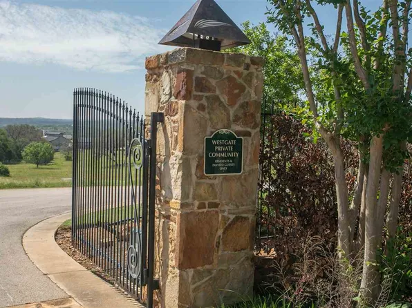 34 Westgate Loop, Horseshoe Bay, TX 78657