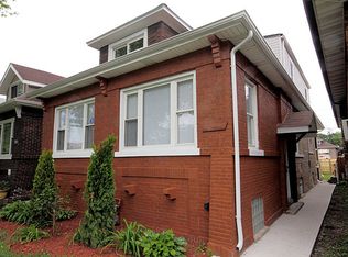 8739 S Essex Ave, Chicago, IL 60617