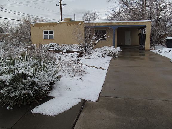 2nd image of 901 Madeira Dr NE