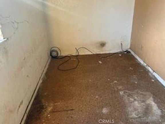 4th image of 1153 Cedar St