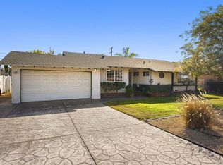 62 E Palomar Dr, Chula Vista, CA 91911