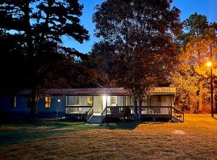 2119 Acr 450, Palestine, TX 75803