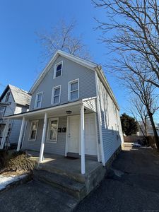 12-14 Jetland Pl, Bridgeport, CT, 06605