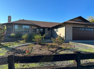 844 Delsie Dr, Grants Pass, OR 97527