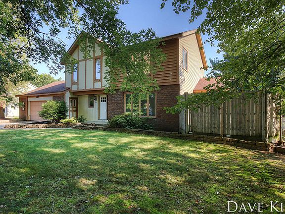 2nd image of 7641 Apple Hill Ct SE
