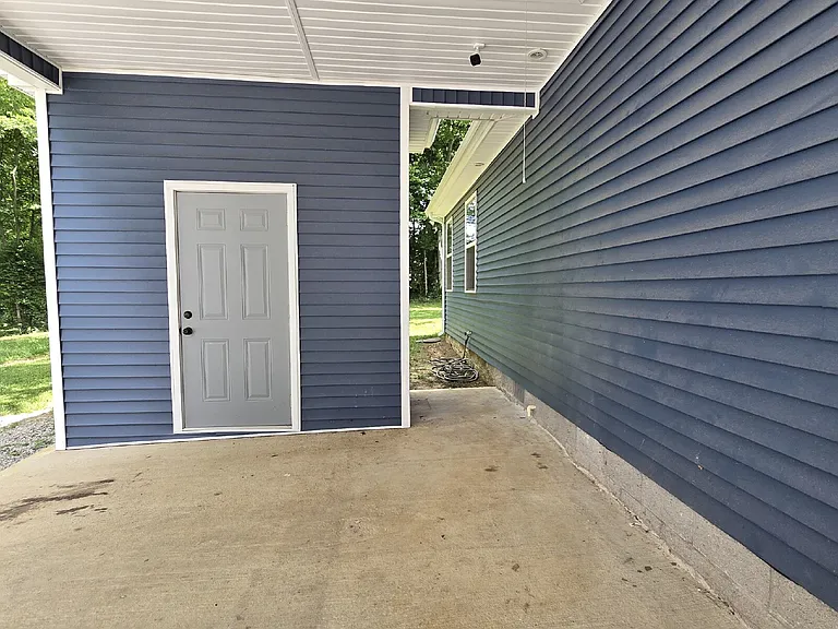 324 W Edmunds St — Photo 13
