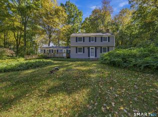 23 Storrs Heights Rd, Mansfield, CT 06268