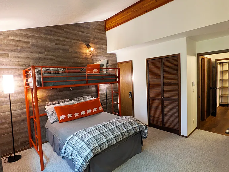 214 Village Dr #17-31 — Photo 13