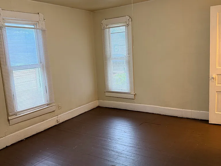 1753 W Morris St — Photo 14