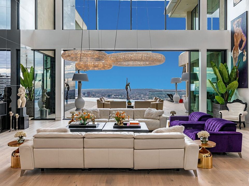 9366 Flicker Way, Los Angeles, CA 90069 | Zillow