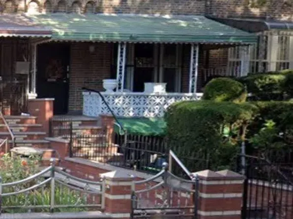 1023 Lenox Rd, Brooklyn, NY 11212