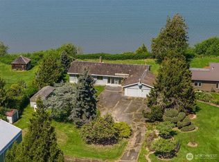 432 W Anderson Rd, Sequim, WA 98382