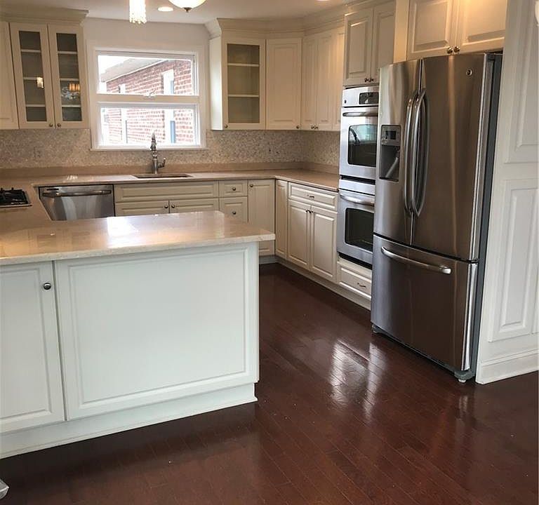 1st image of 11 Pearl Ave