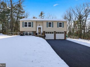 276 Oakbrook Dr, Felton, PA 17322
