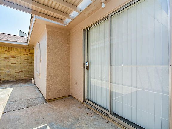 4th image of 11539 Willwood Dr