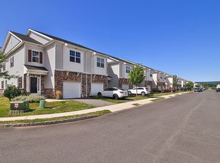 19 Colgate Dr #1101, Morristown, NJ 07960