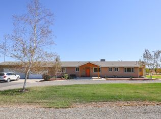 19696 Hillcrest Dr, Woodland, CA