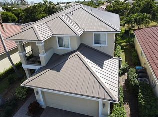 2546 Blackburn Cir, Cape Coral, FL 33991