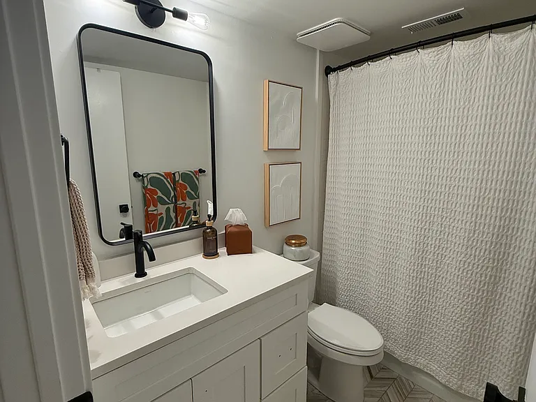 1705 E Woodbridge Dr #16 — Photo 5