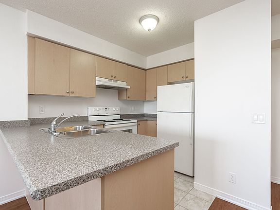 4th image of 333 Sidney Belsey Cres #1B-1Ba-650Sqft