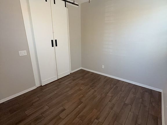 5th image of 5525 N 187th Ln