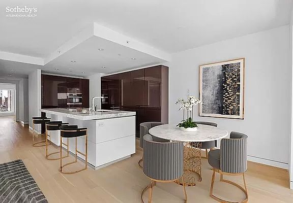 3rd image of 135 W 52nd St APT 18A