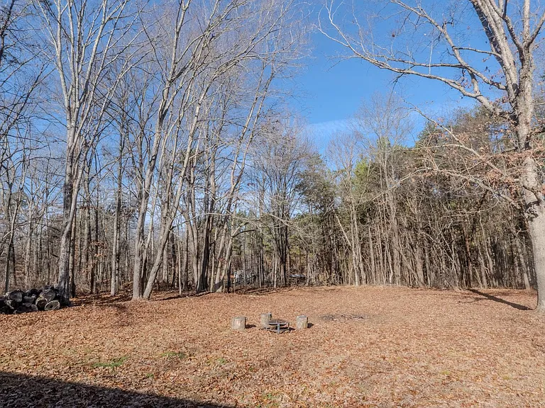 45 Hardware Hills Cir — Photo 2