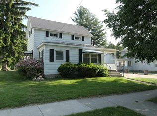203 E End St, Alma, MI 48801