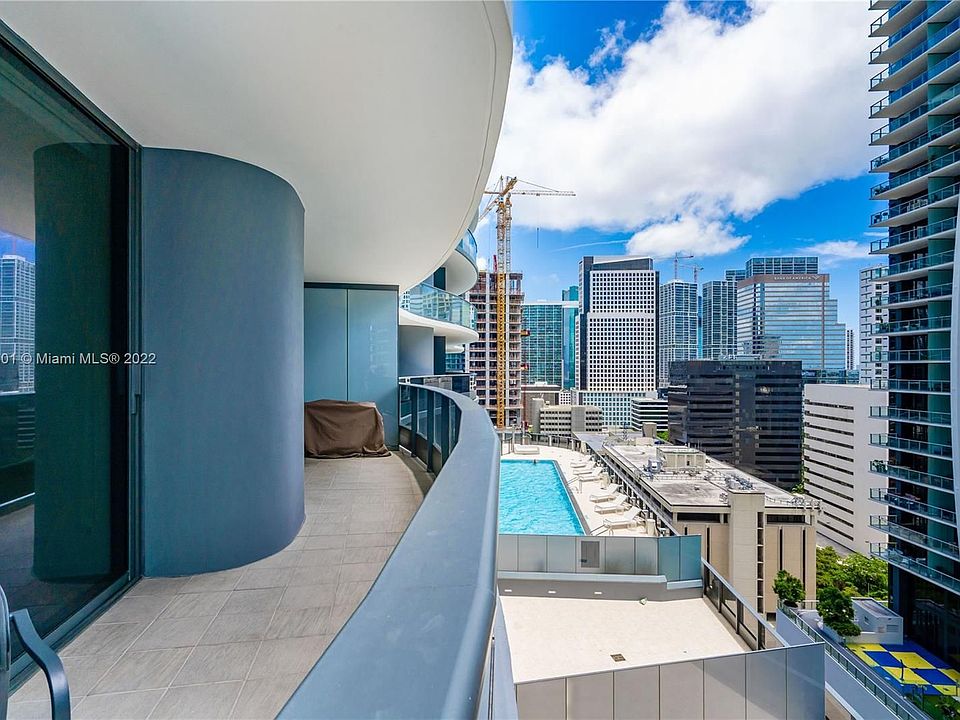1st image of 1000 Brickell Plz Unit 2005