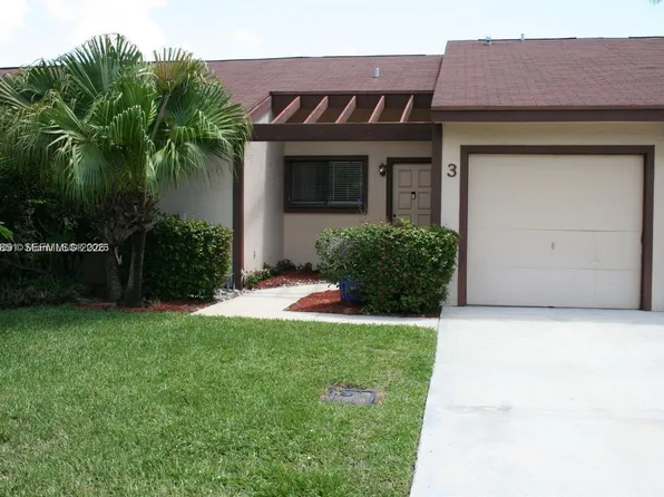 3 Finsbury Ln, Boynton Beach, FL 33426